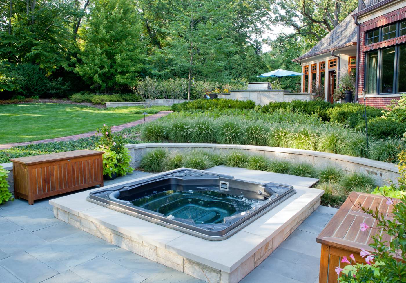 Outdoor hot tub feature